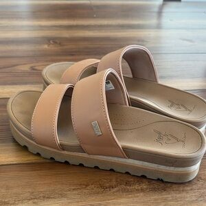 Reef Tan Slide Sandals